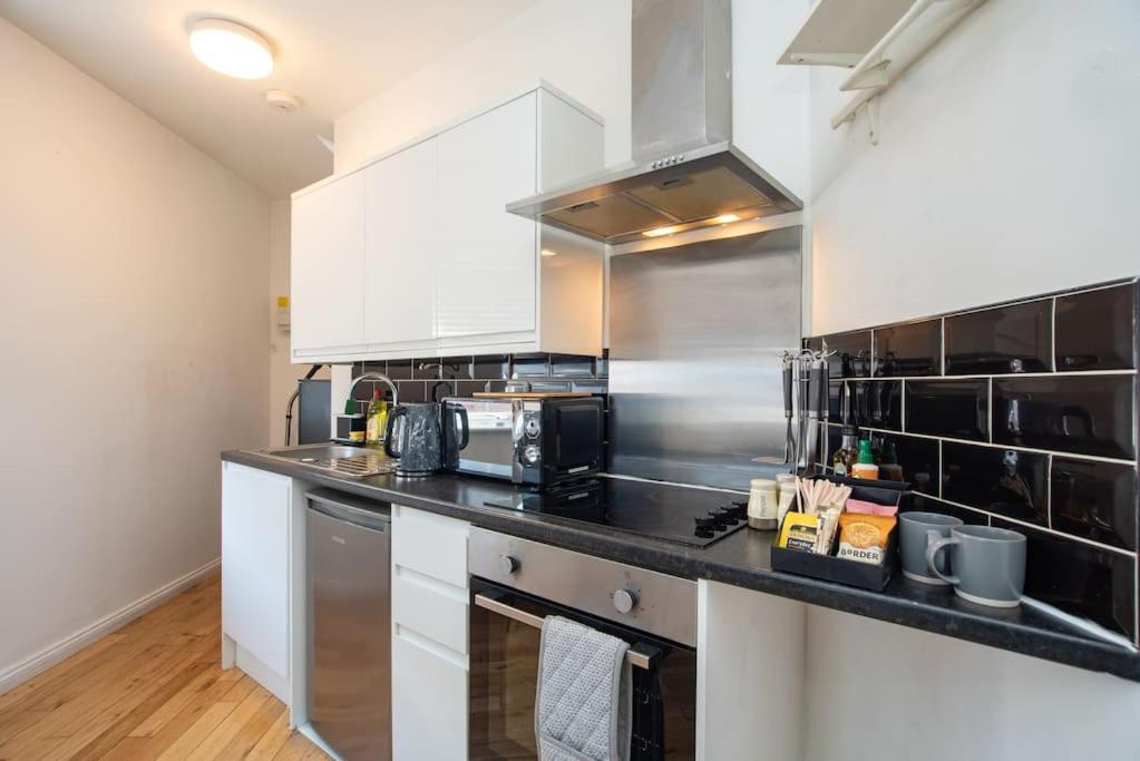 Watford Central Serviced Apartments 2 Zewnętrze zdjęcie