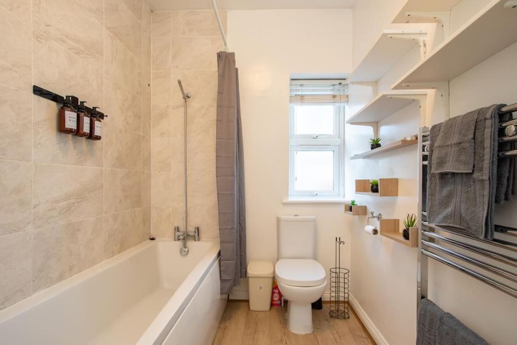 Watford Central Serviced Apartments 2 Zewnętrze zdjęcie