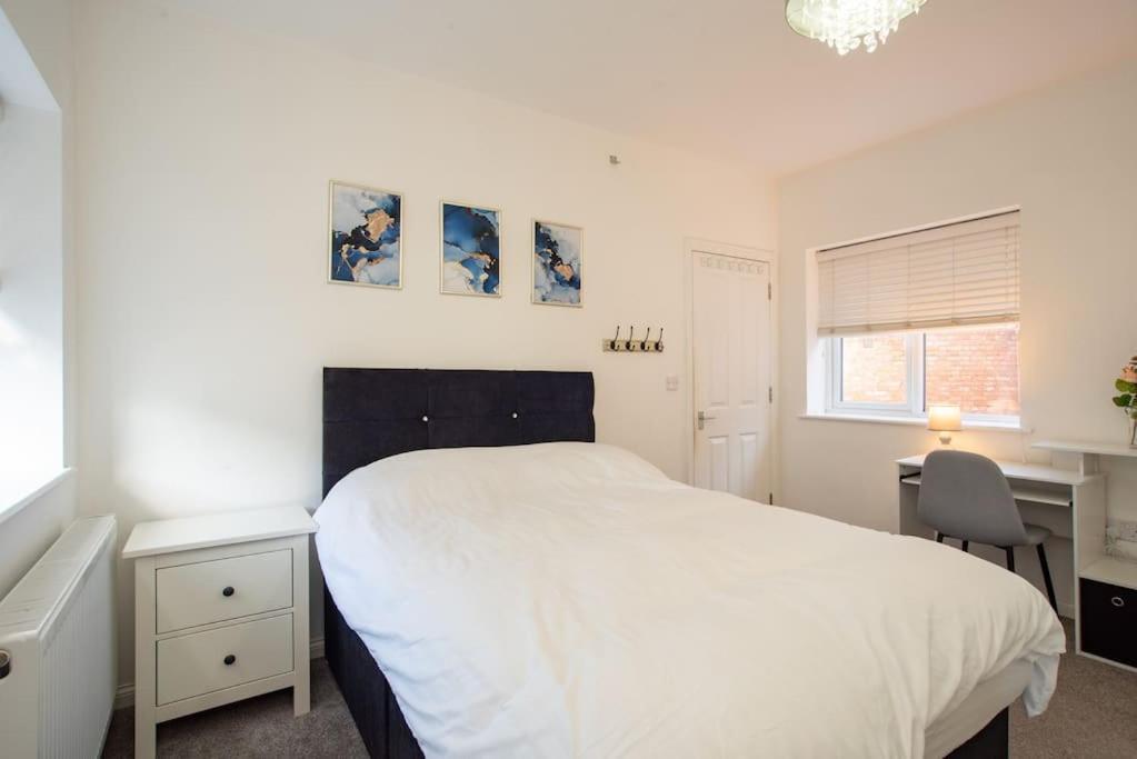 Watford Central Serviced Apartments 2 Zewnętrze zdjęcie
